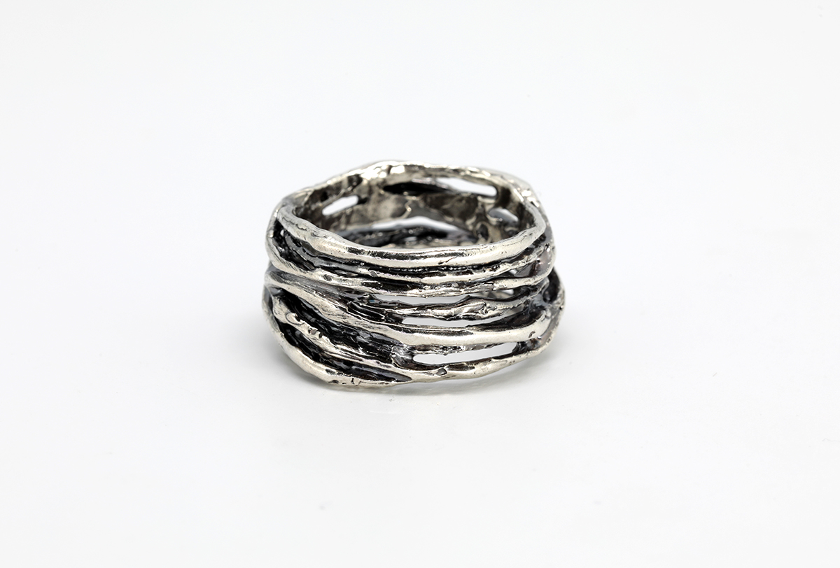 SILVER INTERLACING