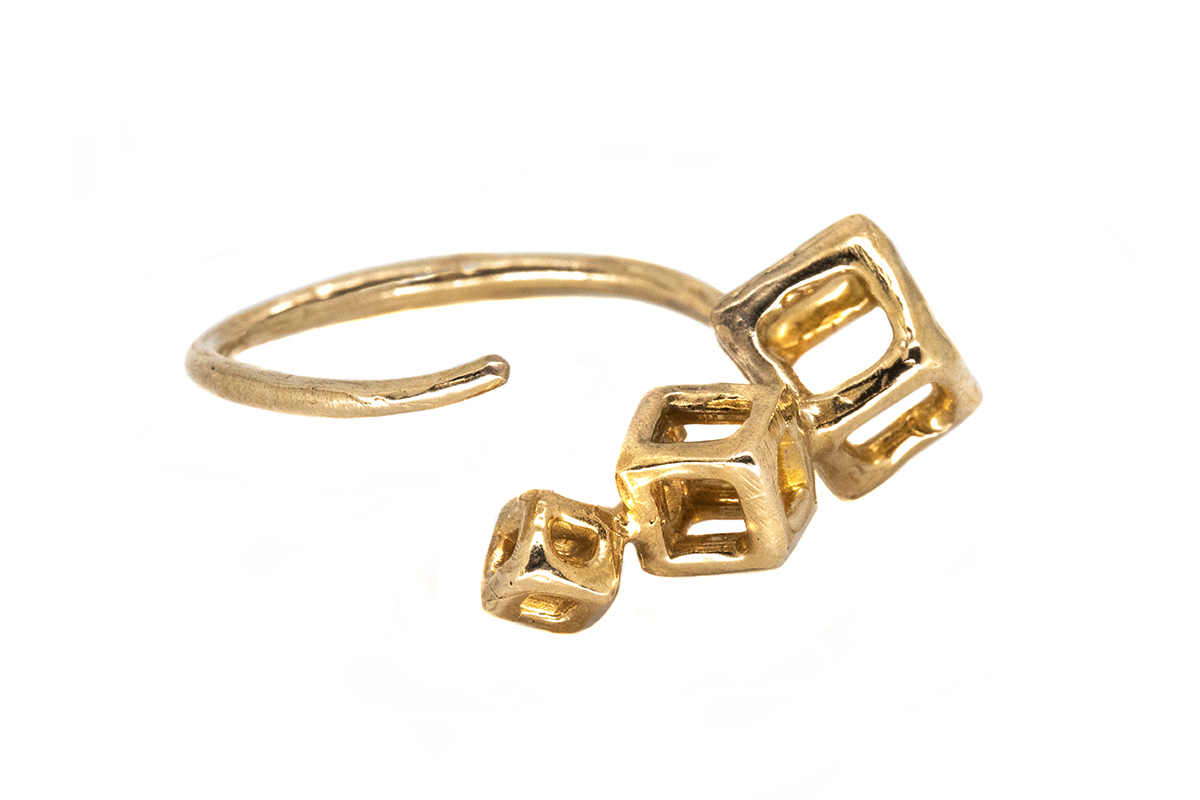 CUBIK RING XI