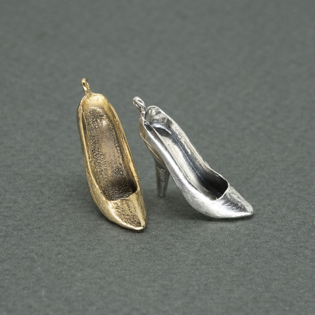 HEEL SHOE