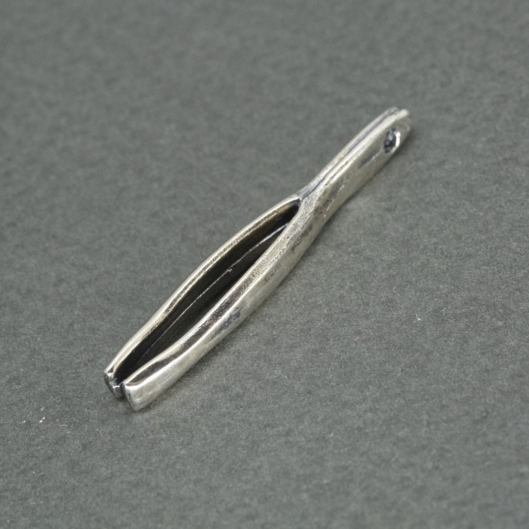 TWEEZERS