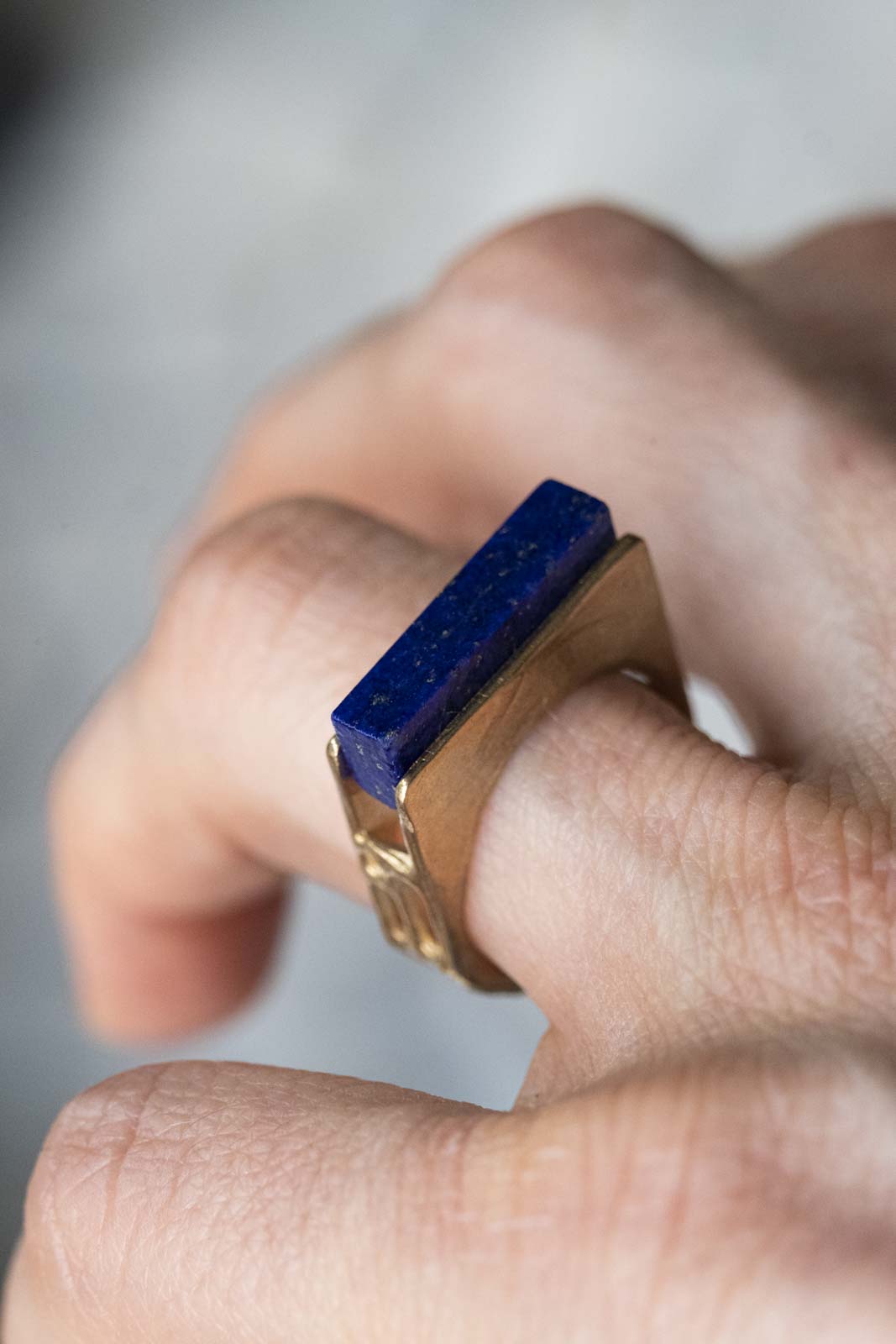 LAPIS BRICK