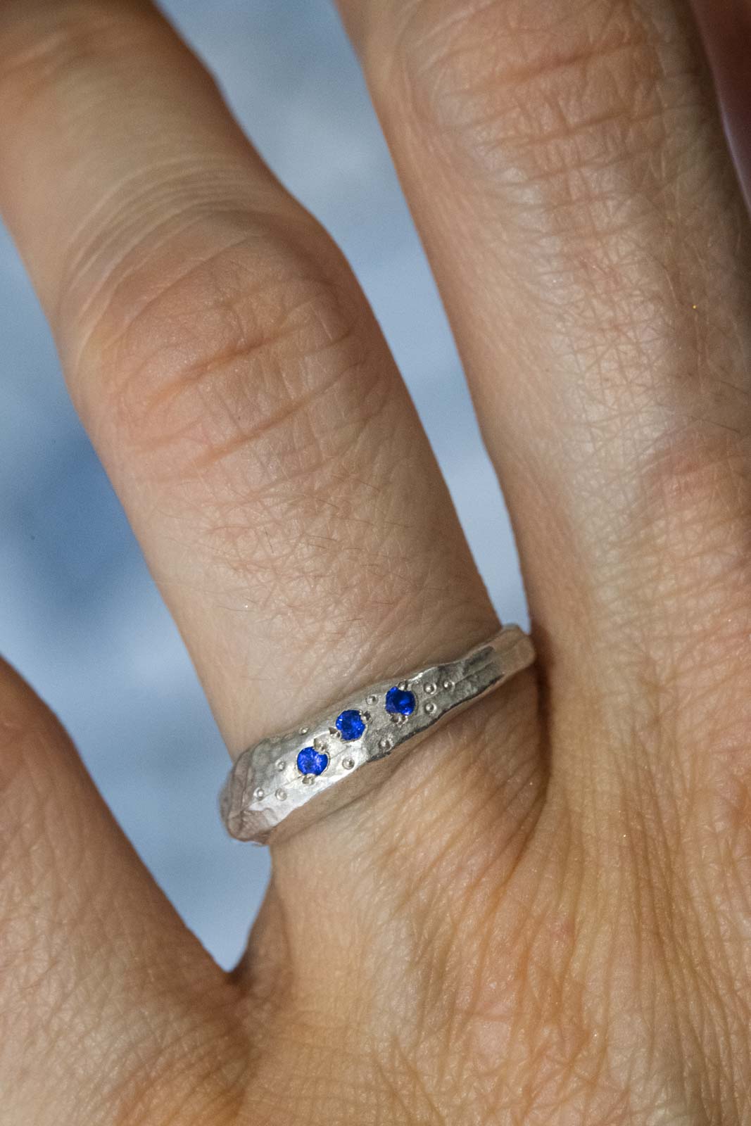 ECLIPSE VARIATION - SILVER AND BLUE SPINELS