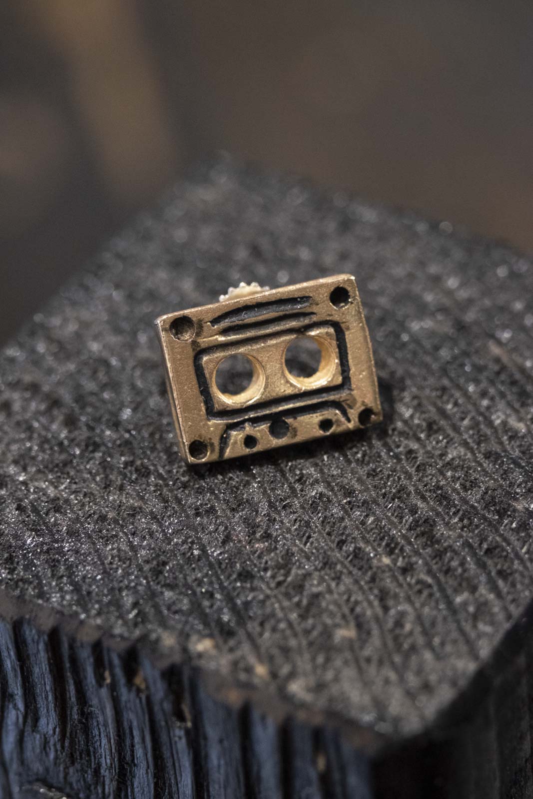 CASSETTE TAPE VARIATION