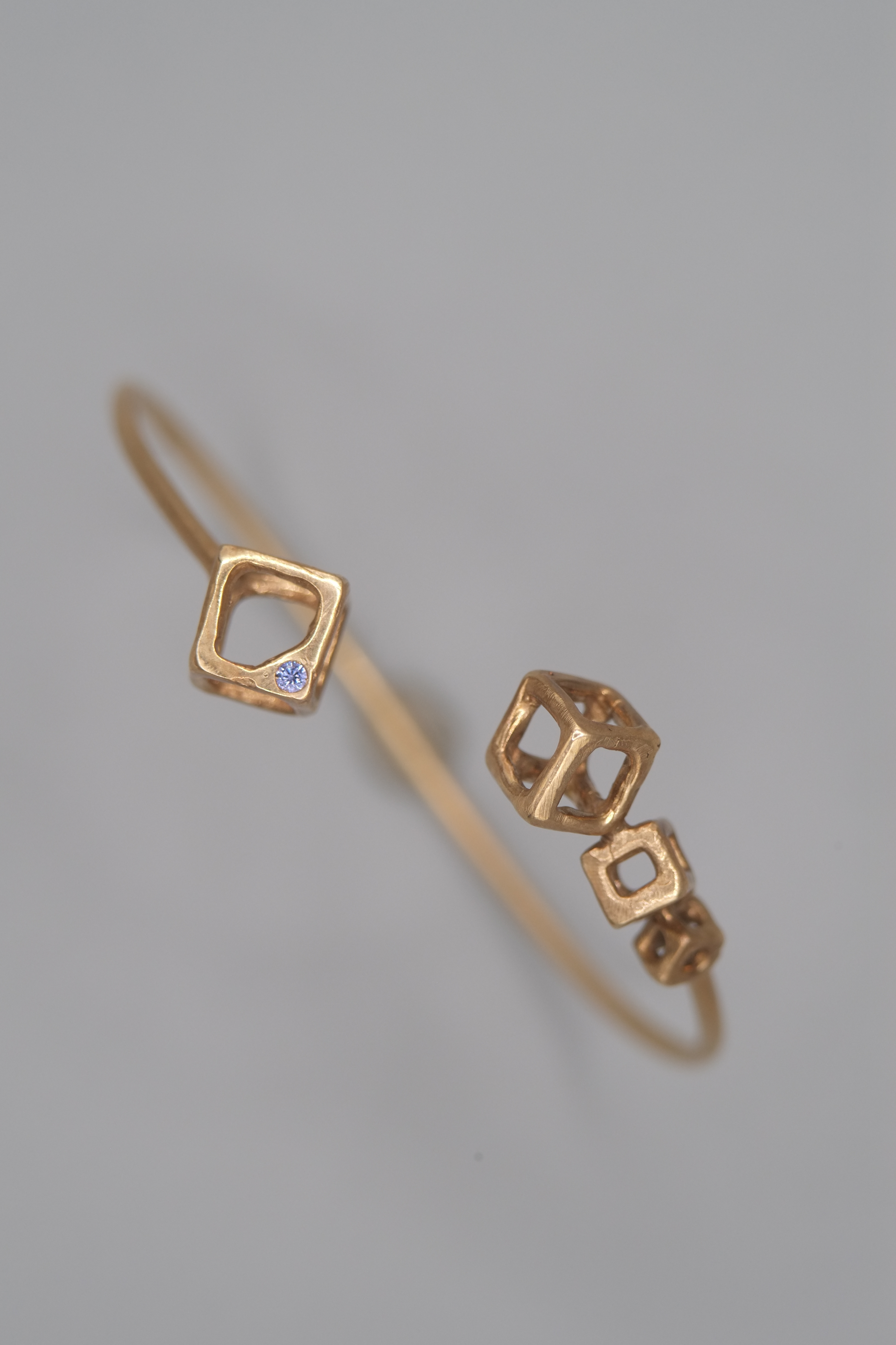 CUBIK BANGLE III
