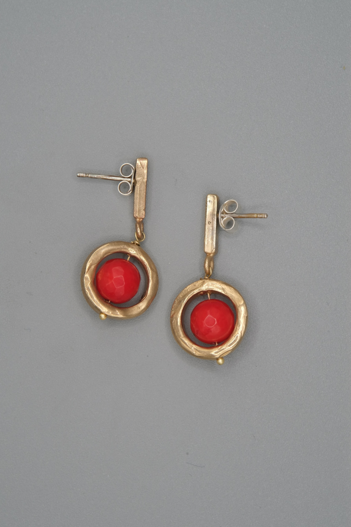 CIRCLE RED CORAL